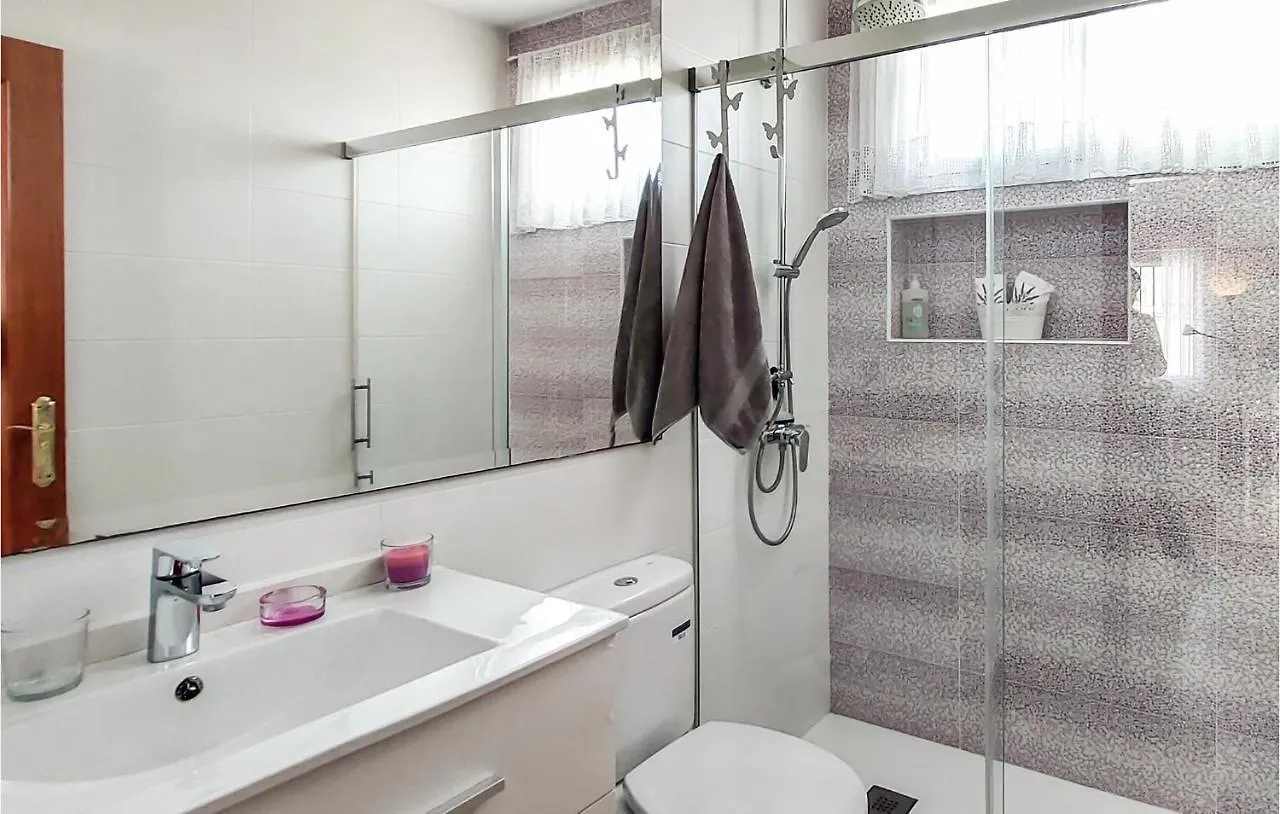 2 Bedroom Awesome Home In Chiclana De La Fronter Chiclana de la Frontera Holiday home