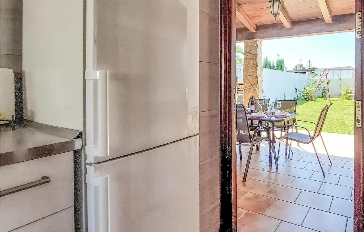 2 Bedroom Awesome Home In Chiclana De La Fronter Chiclana de la Frontera Holiday home