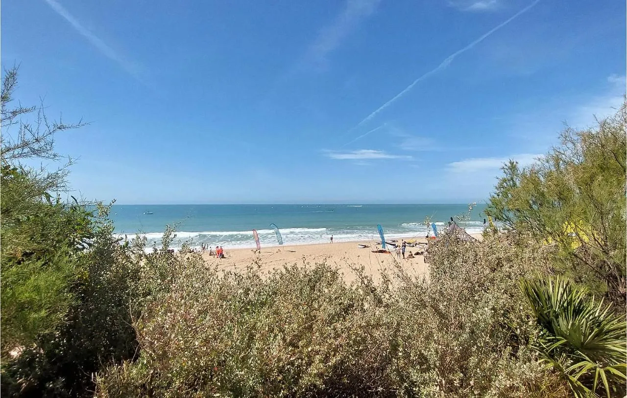 2 Bedroom Awesome Home In Chiclana De La Fronter Chiclana de la Frontera 0*,